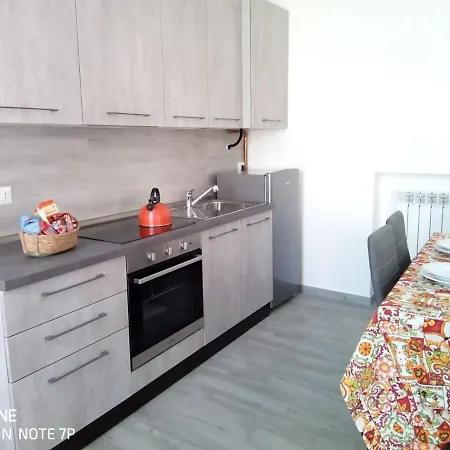 Apartament Oasi *